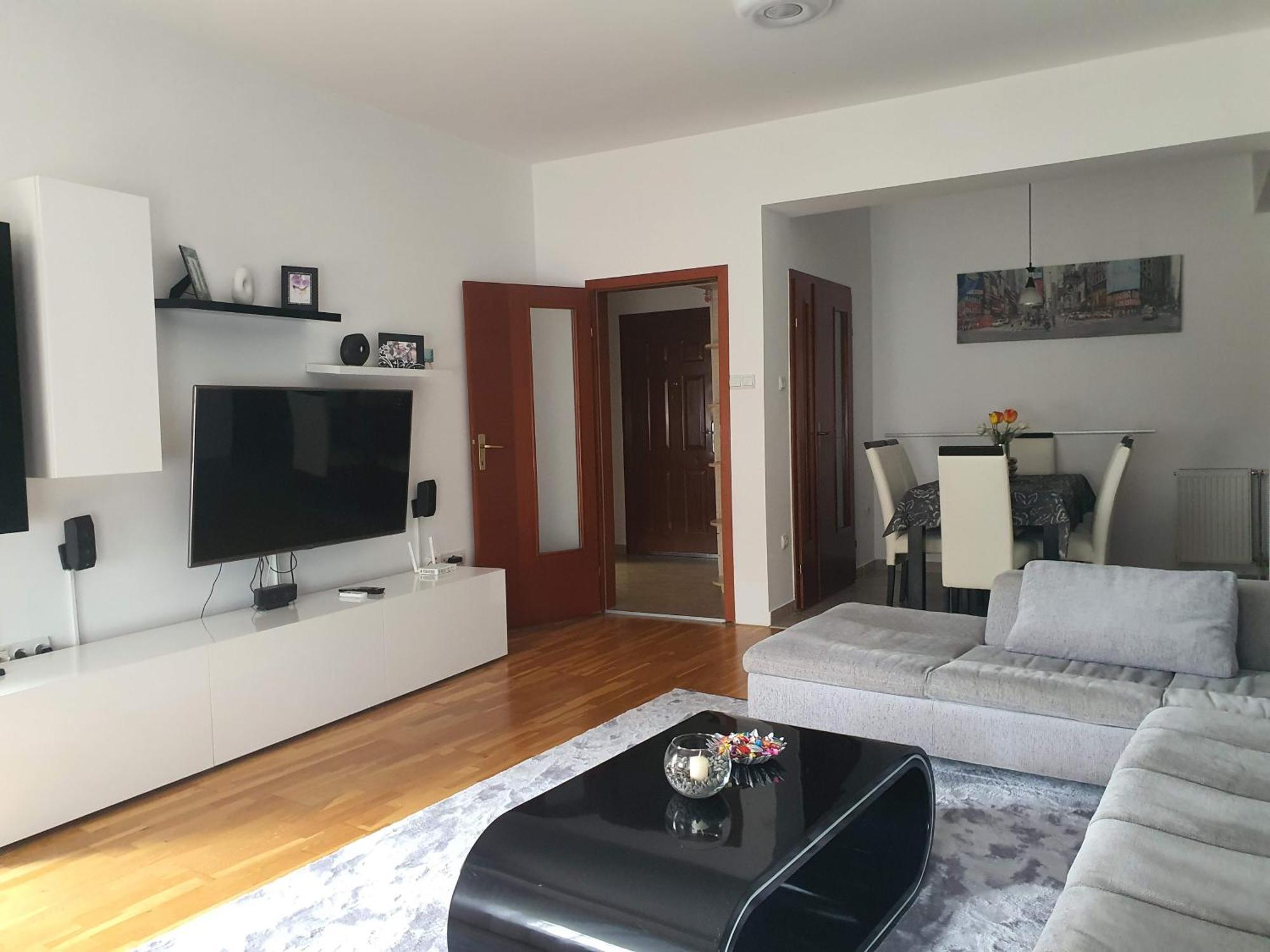 Iva Lux Stan Na Dan Apartment Banja Luka Ngoại thất bức ảnh